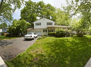 1392 Axel Ave, North Brunswick, NJ 08902