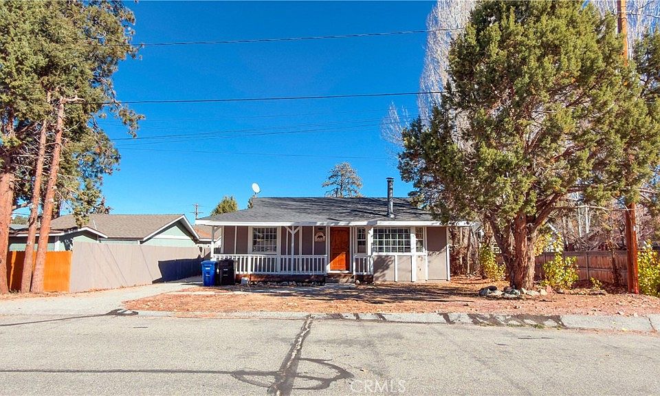 1st image of 1605 Malabar Way