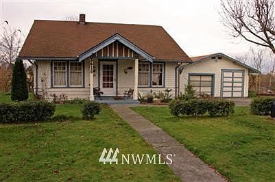 1st image of 3618 E E Street