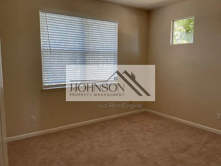 2408 Victor Ct — Photo 20