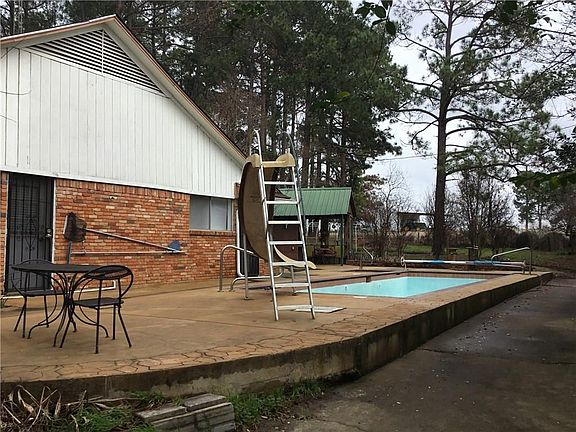 3rd image of 804 County Road Sw 3170