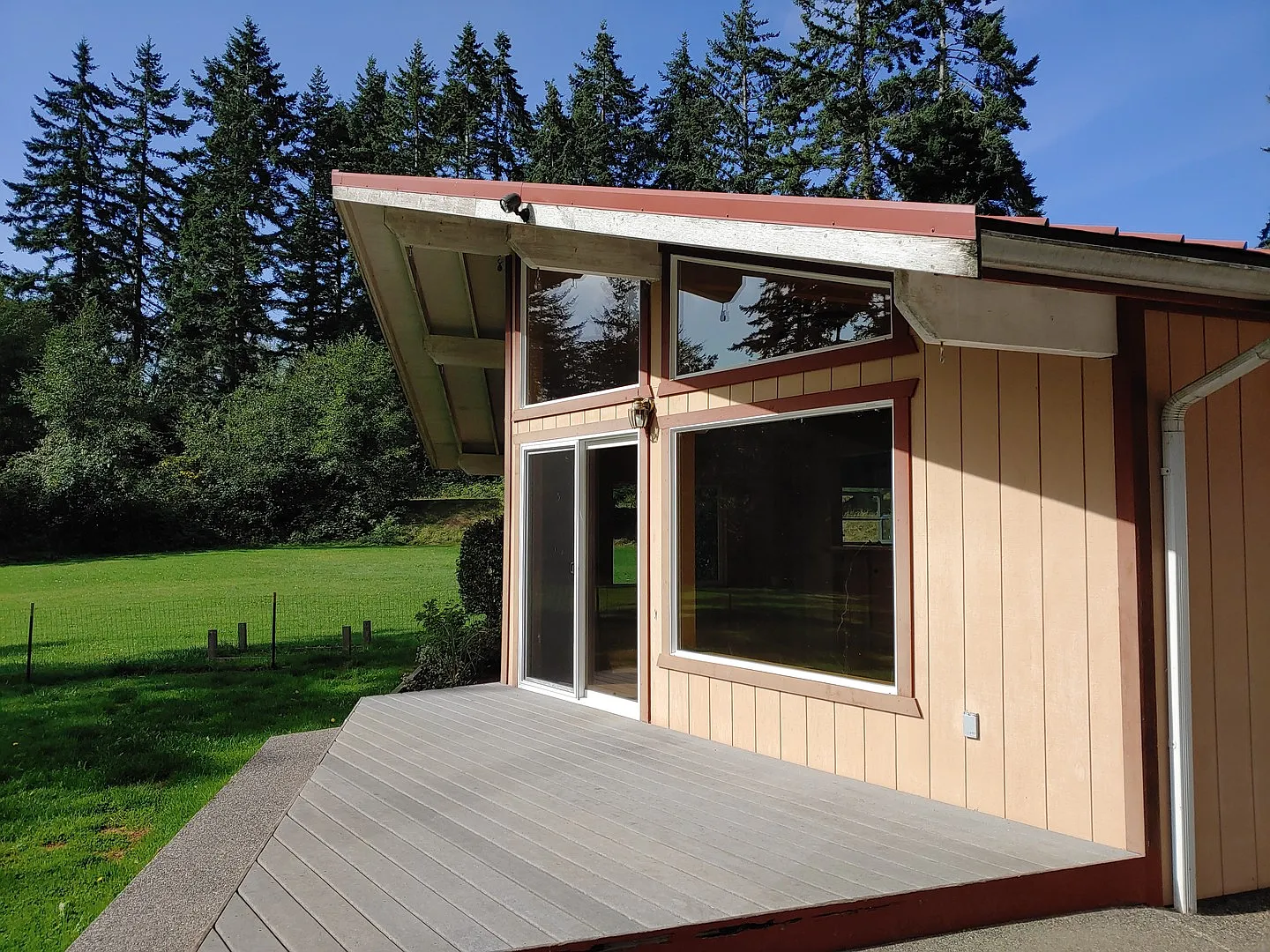 925 Classic Road — Photo 3