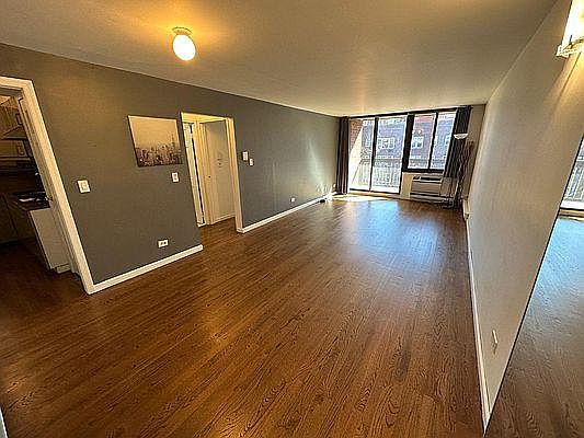2nd image of 13635 Maple Ave APT 7B