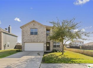 211 Brown St, Hutto, TX 78634