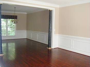 2nd image of 9105 Park Grove St