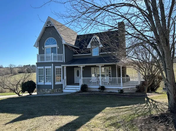 425 Wytheview Dr, Wytheville, VA 24382