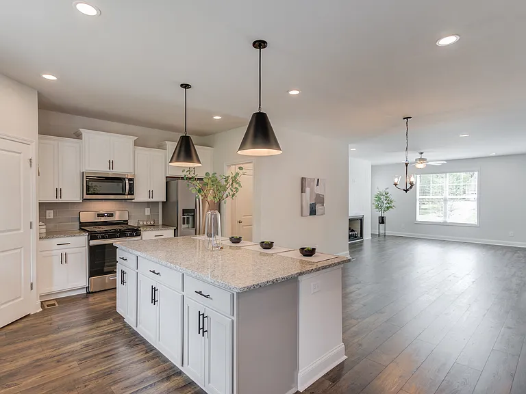 1290 Ainsworth Aly — Photo 11