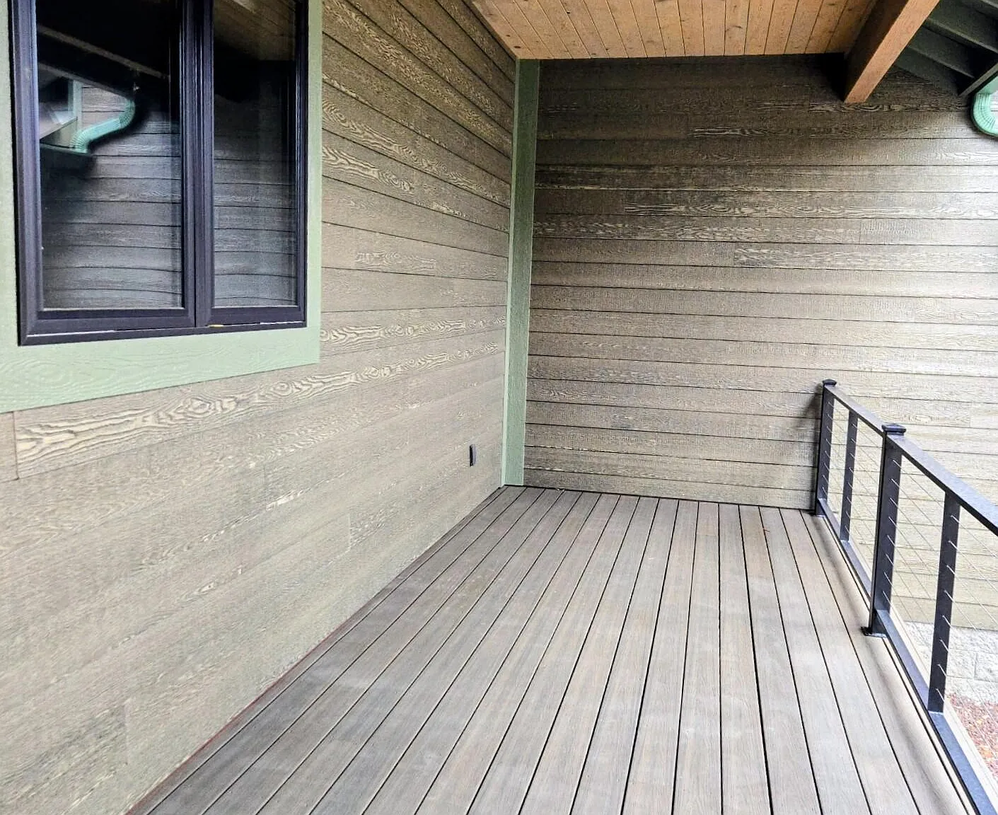 3 bed, 2.0 bath, 2424 sqft, $4,500 — Photo 4