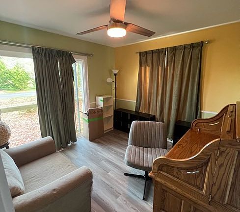 Bedroom Right Rear