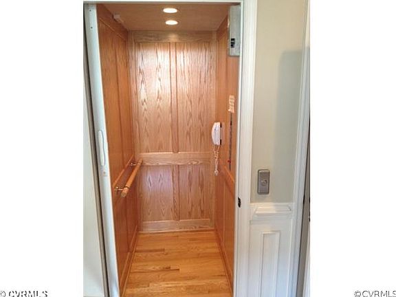 5th image of 3822 Tractor Barn Place 23m Gln