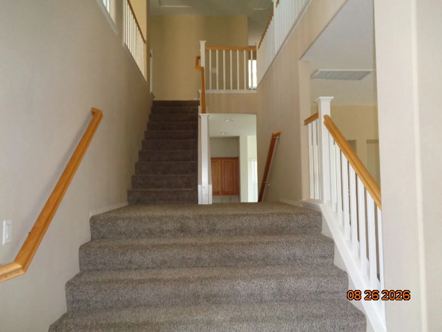 Large 4 Bedroom in the Bella Vista Tract offering 3437 sq. ft. — Photo 4