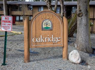 1101 SW Harrier Cir APT 202, Oak Harbor, WA