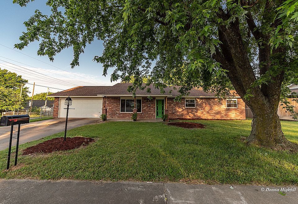 shaded large corner lot