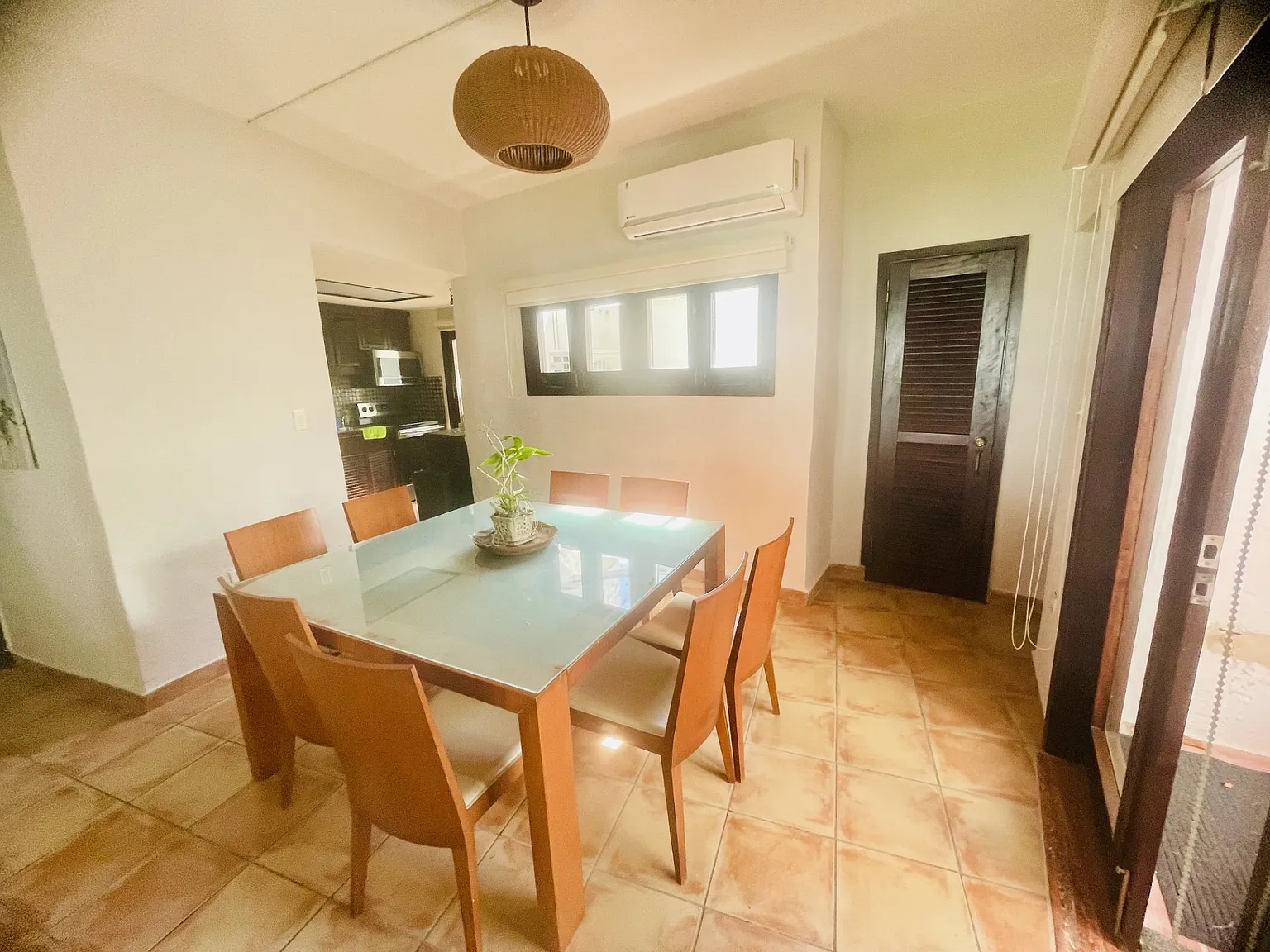 1 bed, 1108 sqft, $2,500 — Photo 4