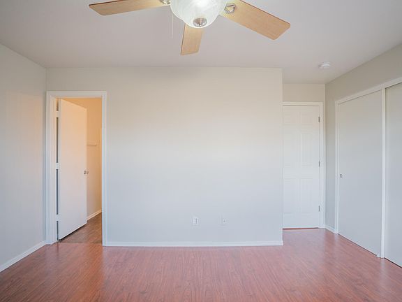 5th image of 12427 N 121st Dr