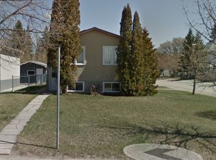 1702 1st Ave N, Saskatoon, SK S7K 1Z6