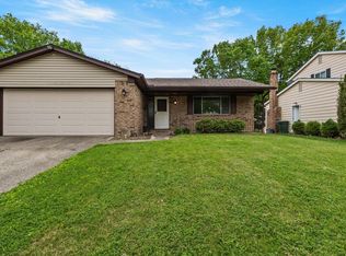 1421 Clydesdale Ave, Columbus, OH 43229