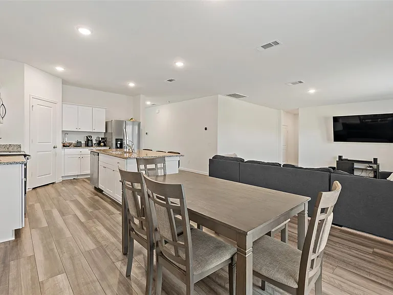 21568 Rolling Streams Dr — Photo 7