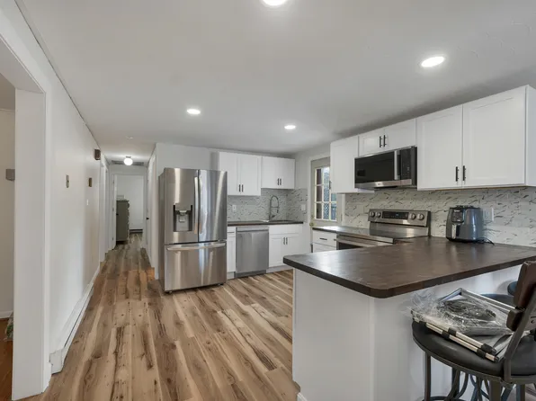 7 Therese Road, Salem, NH 03079-2076