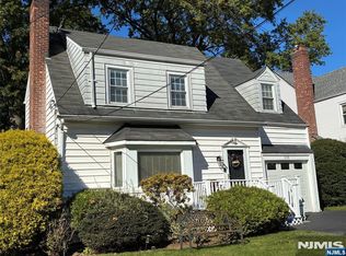 1238 Sussex Road, Teaneck, NJ 07666