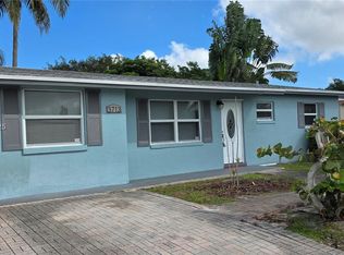 3713 Island Rd, Palm Beach Gardens, FL 33410