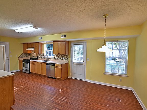5th image of 1771 Baylor Dr