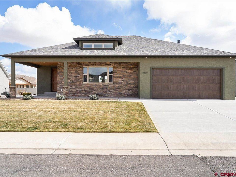 1st image of 2249 Majestic Cir