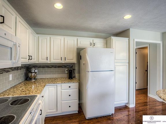 5th image of 6643 S 163rd Ave