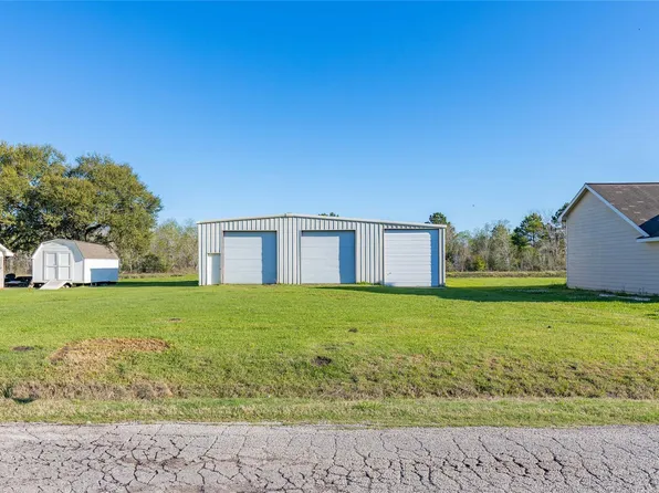 1324 Alpha Ln, Crosby, TX 77532