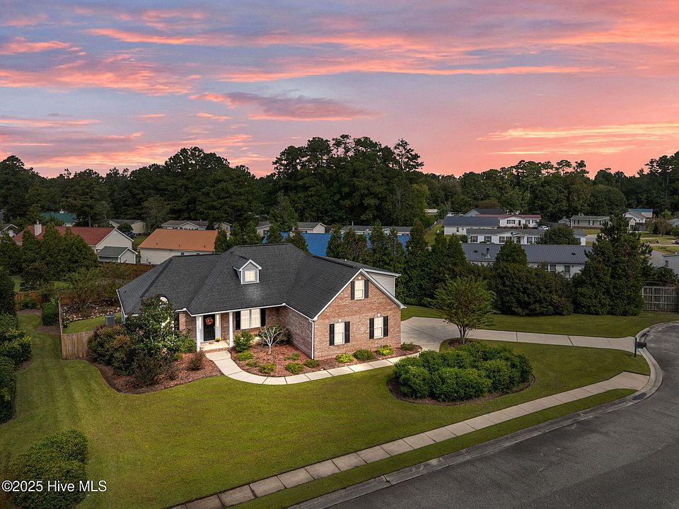 1st image of 3095 Woodbend Court