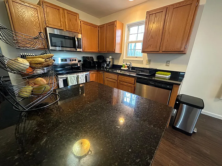 1290 Winstone Ct — Photo 5