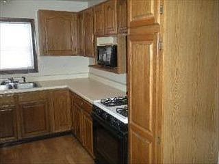 4th image of 2954 W 101st Pl