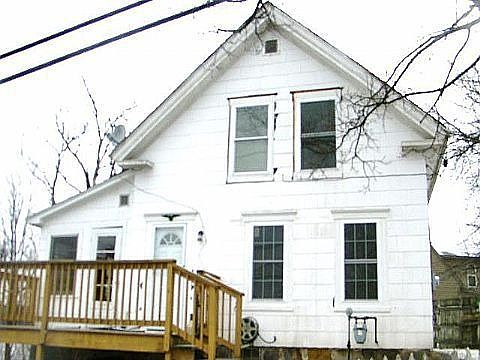 1st image of 19 School St