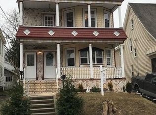 526 N Brandywine Ave, Schenectady, NY 12308