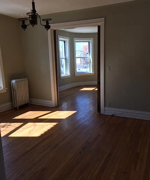 3601 N Ashland Ave — Photo 2
