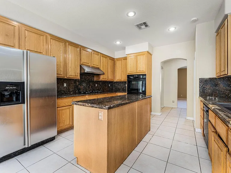 8901 Goldstone Ave — Photo 16