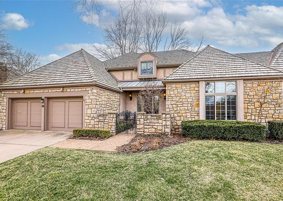 40 Le Mans Ct, Prairie Village, KS 66208 Zillow