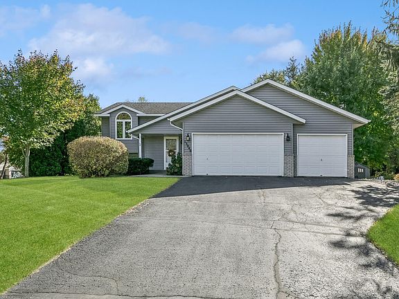 2nd image of 13046 195th Ave NW