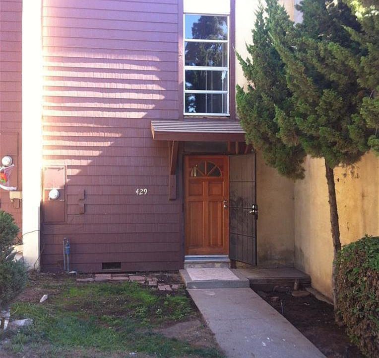 1st image of 429 N Palm Ave