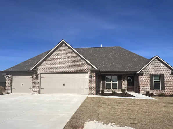 626 Silver Leaf Dr, Medina, TN 38355