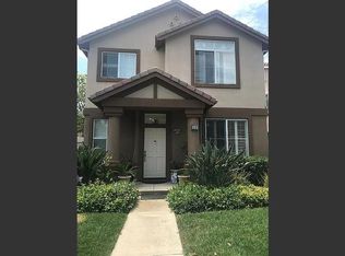 29 Avanzare, Irvine, CA 92606