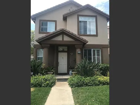 29 Avanzare, Irvine, CA 92606