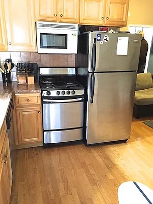 Rented by R&R Management | media 34