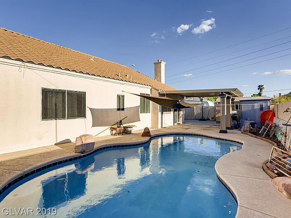 2nd image of 539 Viva Serenade Way
