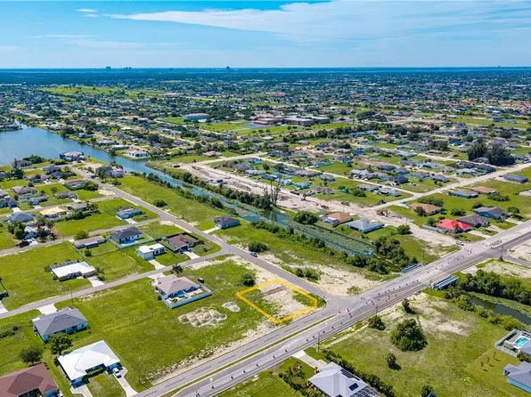 2011 Andalusia Blvd, Cape Coral, FL 33909