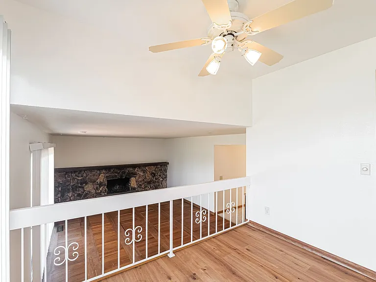 4987 Fern Pl — Photo 10