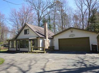 1232 Leeward Ln, Saint Helen, MI