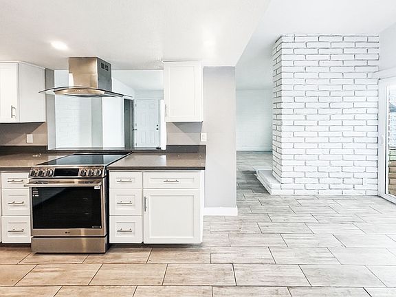 5th image of 4202 N 27th St APT 1