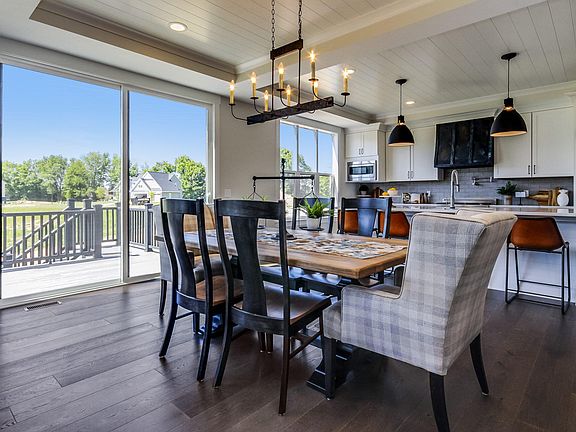2nd image of 8512 Bosque Dr