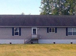5143 Dove Rd, Kimball, MI 48074